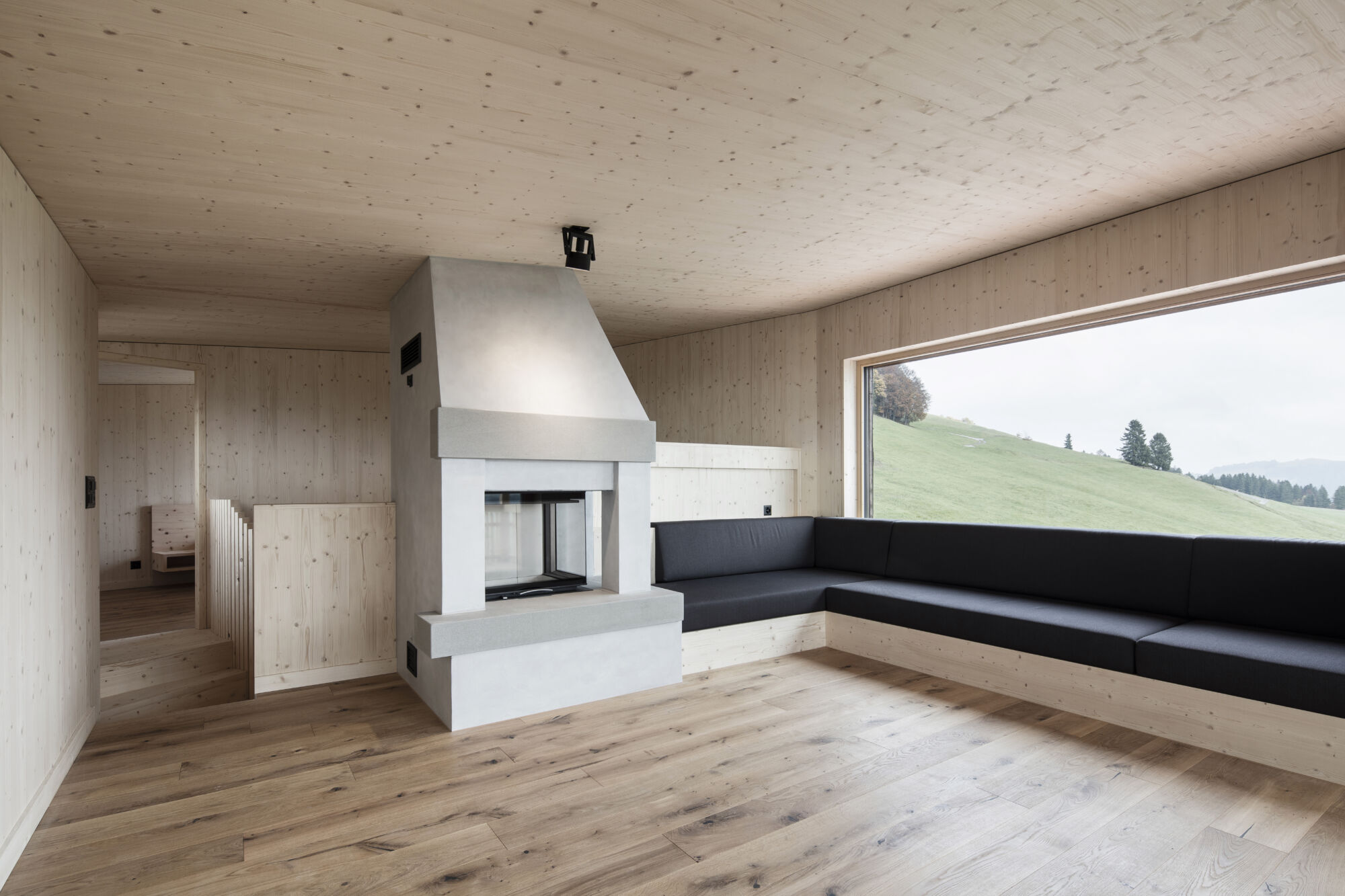 EFH Boeschi Foto INT Kamin Kopie